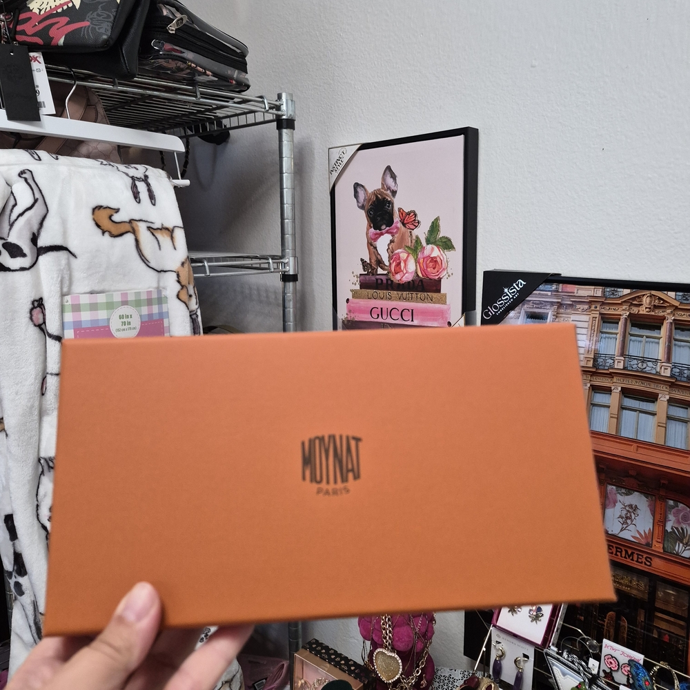 Moynat Paris Women's Orange Box